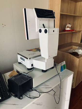 特别好，高大上的一款，有了它水果店瞬间提了好几个档次，包装的也特别仔细