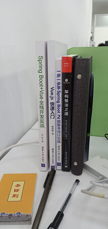 很轻 很好 很方便  装备一套