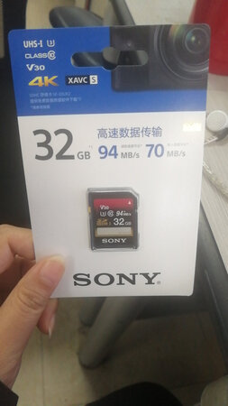 卡速度很快，卖家服务态度很好，好评