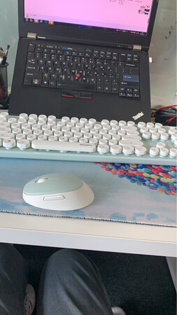 舒适度：长键程敲起来果然很舒服，有几个偶尔会发出弹簧音，怪怪的～
外观颜值：颜值没得说，漂亮～
操作难度：按上电池就能用，很灵敏～