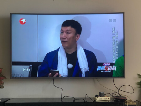 曲面电视颜值高 画面高清 运行速度流畅 可以连机顶盒u盘下app看更多台
