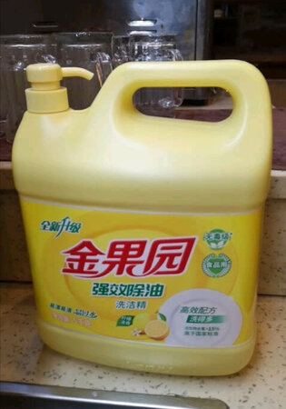 第二次购买了，香味好闻，量大可以用一阵，挺好的