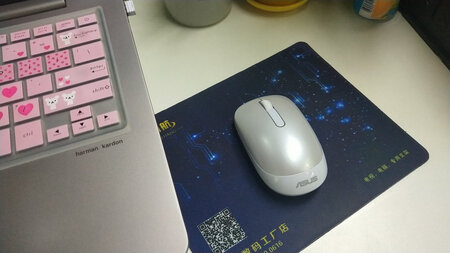 很喜欢，比较搭我的电话