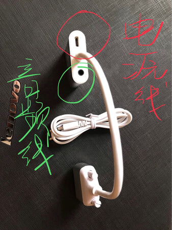 今天用了,连接HDMI,不显示，缺了一根电源线，就这个价格，我感觉应该配合电源线。但是质量还是不错的。