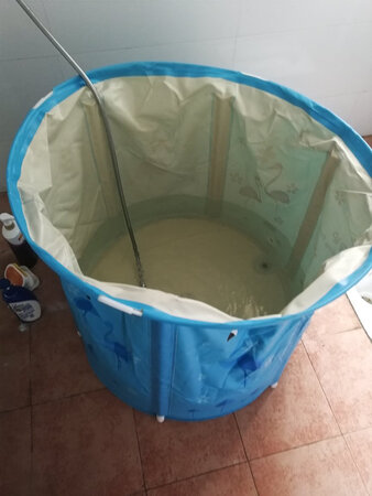质量好，气味散下就没有了