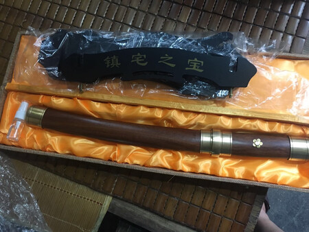 货已收到，很大气，上档次，很喜欢，个人爰好，物超所值，递哥也可以，以后继续合作。