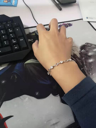 收到了，东西挺好的，物有所值。