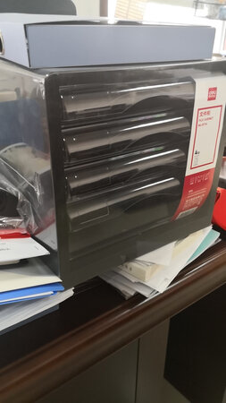 做工质感：很好，手感好。
产品设计：简洁大方。
办公室的看我的好，都要买个，这次给他们一人买一个。京东快递太神速！东西又好，一大纸箱！