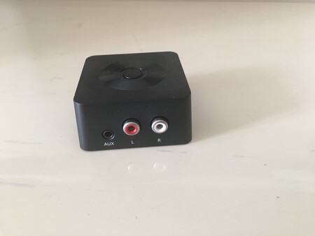老音响也可以用蓝牙了，以前杂牌的老是用用就断开，这个不会