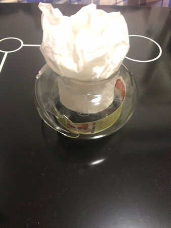 壶是碎的，换完还是碎的…我这运气也没谁了。本来这单想给快递员的配送态度零分来，但是在配送这单时候他把件丢了。自己赔的~。自己又感到心里不太舒服。所以在此也不再计较了！