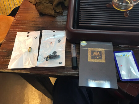 配件很齐全……东西收到马上试着抽烟了
