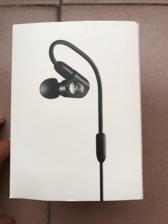 刚刚收到，耳机这东西看不出来什么，先煲机，至于音质以后再