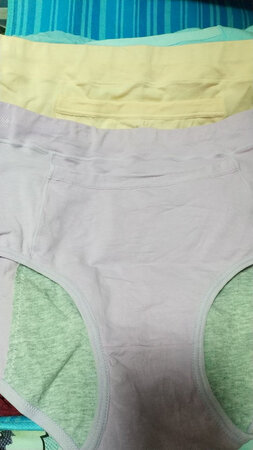 不错的卫生裤，高腰挺舒服，防漏的那层也够宽，活动价格购入，跟合适！好评！