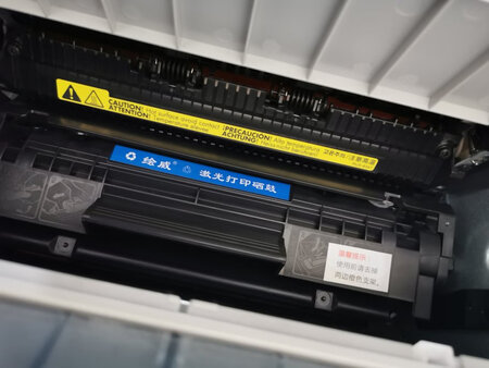 安装简单，方便使用。