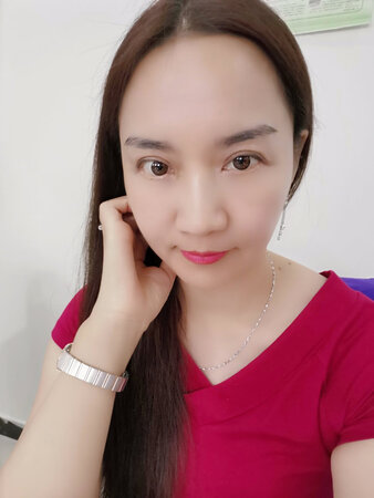 衣服很漂亮，物流很快，美美哒