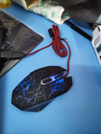 耐用度：还不知道
响应速度：挺快的
便携度：容易携带
外观颜值：挺好看的啊
舒适度：非常棒