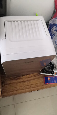 用着不错，用了很久来评价，宿舍一个人用这个挺好，略微显小，等再换大的，这个留着车上用