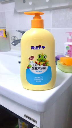 给孩子买的，感觉还好，就是快递太差了，送货不送货上门放到丰巢我也就不说你什么了，小区三个丰巢柜，你给我放到了最远的那个，就是找骂给一星都嫌多！