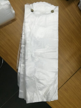 第一次购买雨伞套，质量还过得去，好用实在方便，不会漏水