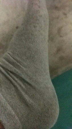 袜子穿起来很合脚，好评！