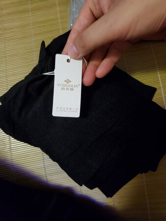 母亲大人是相当满意，说面料是相当舒服
