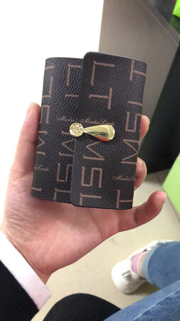 满购买的，配了香包，挺香的。还不错。