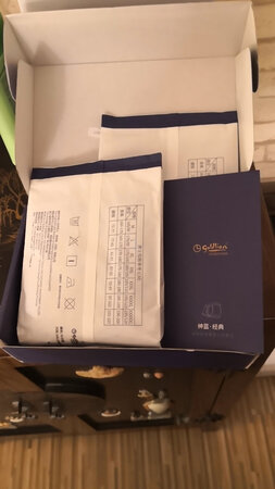 穿着舒服，剪裁合适，大品牌，值得信赖。