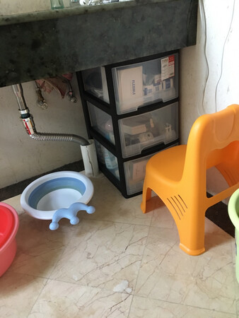 尺寸大小：高度刚刚好，宽也刚刚好。实用！！！！