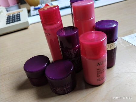 一直用这产品，出差旅游特别方便，而且价格优惠，东西是正品，我会一如既往的支持