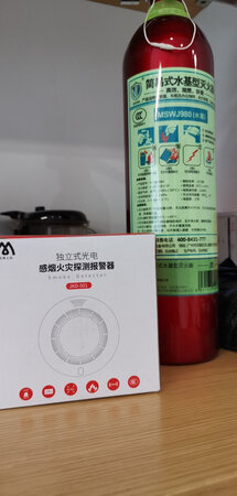 准备放房子里试试，不知道灵敏度如何，计划在过道吊顶旁安装