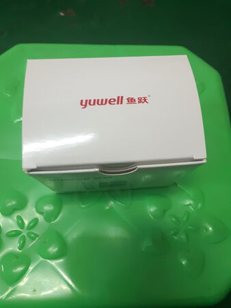 商品外表做得很好，试量了几次得出的数，上下相差不多这商品还可以相信得过。