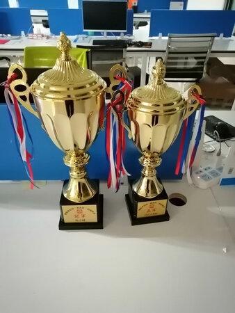 定制很快，下单一个小时就发货了，客服服务很好，完美
