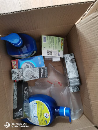 质量不错，昨天晚上到的，今天一早就使用了，蛮舒服的，京东快递配送师傅蛮好的，配货前还特地大了电话