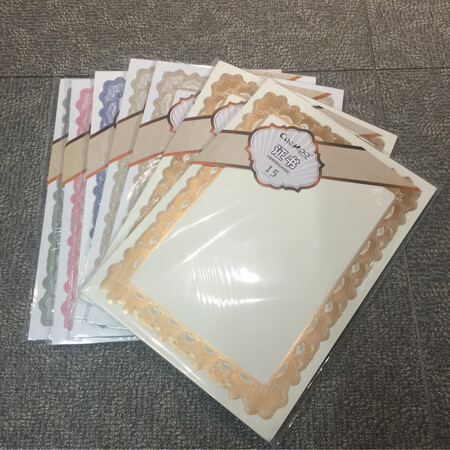 第三次购买了。非常精致大气，适合证书及颁奖用