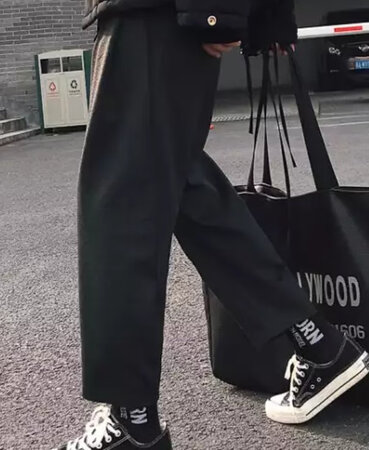 与图不符，说的哈伦裤，发的运动裤
