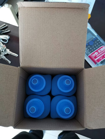 一直用的天色耗材，质量优良，表现稳定。这个碳粉是补充易加粉硒鼓的。一瓶可以打很多张纸。易加粉硒鼓套装有配送两瓶，但是硒鼓质量太好，可以加三瓶或者4瓶。所以需要额外购买补充墨粉。价格相比较而言也比较实惠，非常满意，用完继续购买。