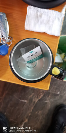 体验不是很好，水都跳出来了，这个价位有点高啊！还有里面有锈迹自己看