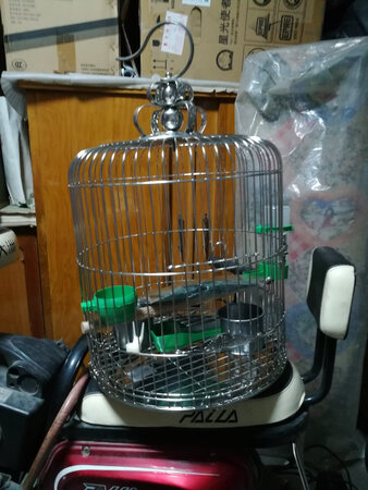 很精致，安装方便，结实。看上去很养眼。