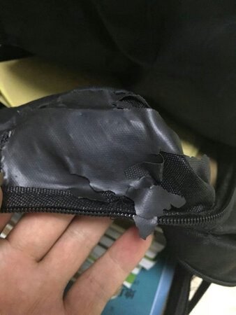 质量太差了，因为上班的原因就提前买了放在家里没有用，这几天儿子刚刚用就坏了，找他们理论也不愿意退换货也不退款，真的好失望第一次在这个上面买东西