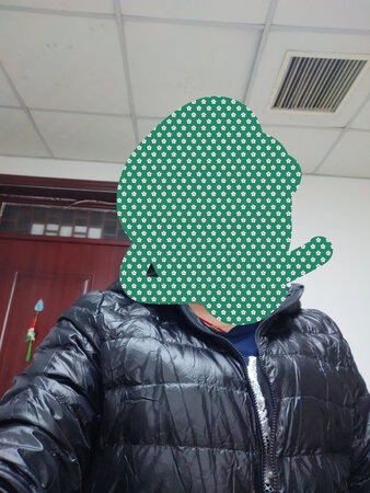 还不错，穿着舒服。特别的轻便。现在的天气穿着正好！刚活动的时候买的，还便宜！