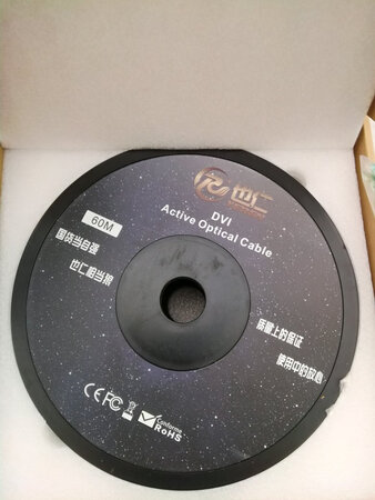 产品质量很好！信号传输清晰！
