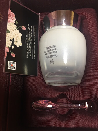 回购，宝贝包装高大、香味特别的闻