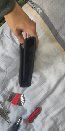 产品质感：感觉很结实，手感也不错
材质工艺：应该是实打实的合金，不是很重，但很结实
操作使用：用了几下，没有明显变形
外形外观：朴实无华，挺好的