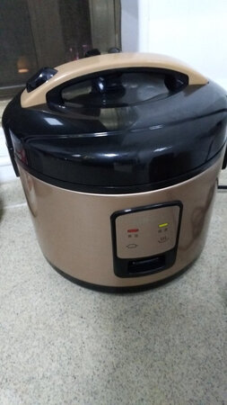 个头不大。用着还挺方便。功能简单。