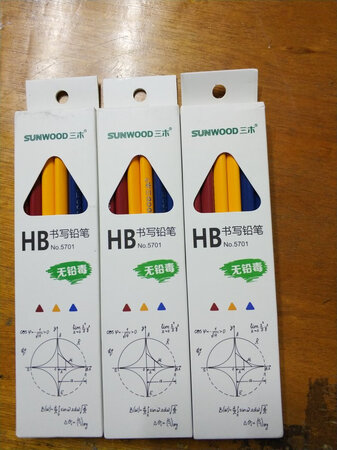 用来奖励学生，活动买的，比较优惠！