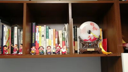 收到之后包装非常好，拿得出手，朋友哦也很喜欢，做工还可以。