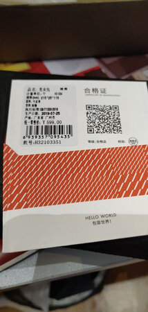 包包不错，还便宜。皮质比较软