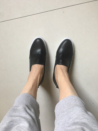 东西收到了、试穿了、不错不错、会继续关注并推荐好友