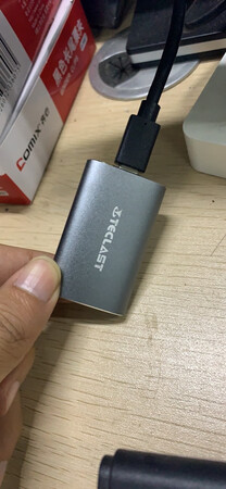 外观材质：不错，挺好看的
传输速度：够快