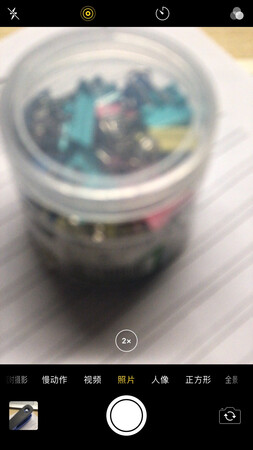 做工质感：很好，盒子和夹子整体都美观又方便，而且便于携带不占地方，很好
尺寸大小：大小正合适，需要小夹子夹资料，很合适很好
耐用度：目测耐用度很好，而且夹子挺好用的，不需要太大力气，很好
手感：手感很好
其他特色：多种颜色，好看